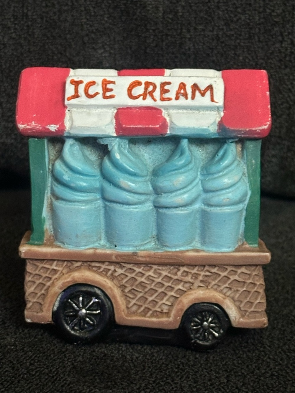 Greenbrier Int’l Fairy Garden Forest Figurine Ice Cream Cart Stand